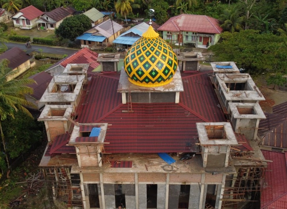 Masjid BAITUL MUKHLISIN Desa Lamamek
